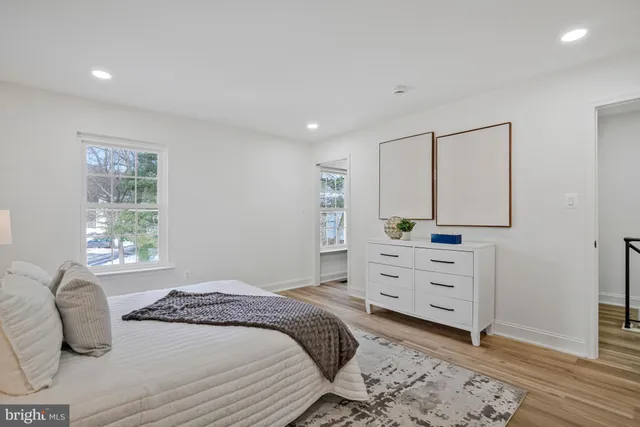 $674,000 | 6143 Green Hollow Court, Springfield, VA 22152