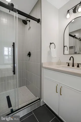 $674,000 | 6143 Green Hollow Court, Springfield, VA 22152