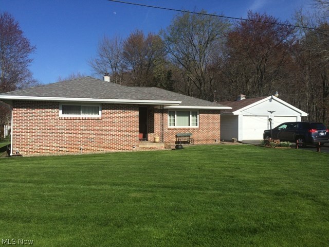 842 Ridge Road Vienna, OH 44473 - Photo 1 of 9 Gallery Image 1