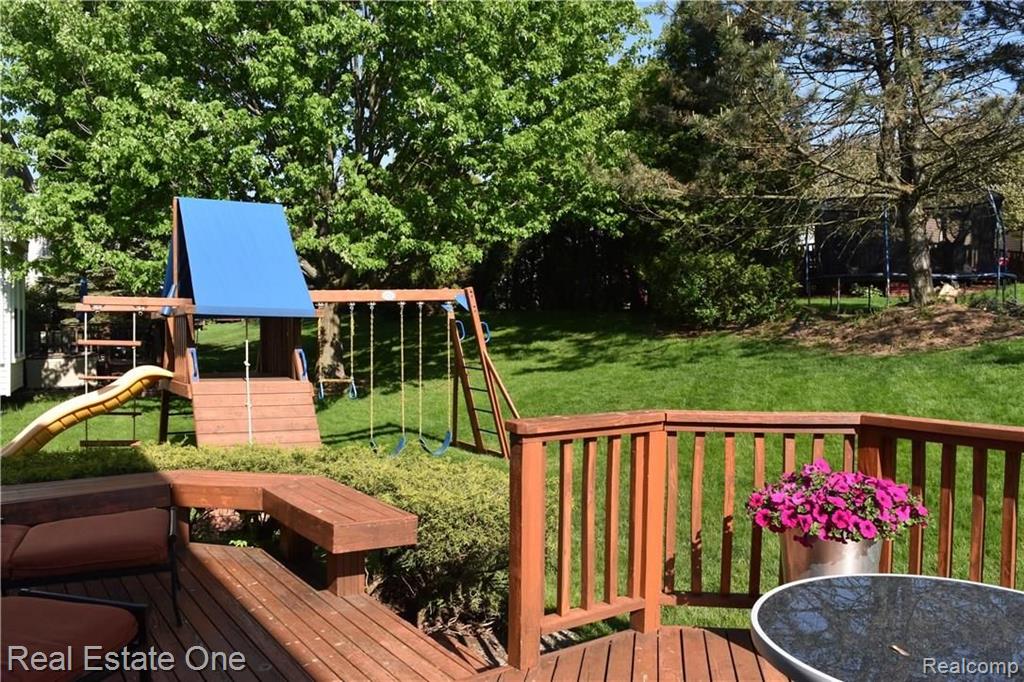 160 Parsons Lane Rochester Hills, MI 48307 - Photo 29 of 32