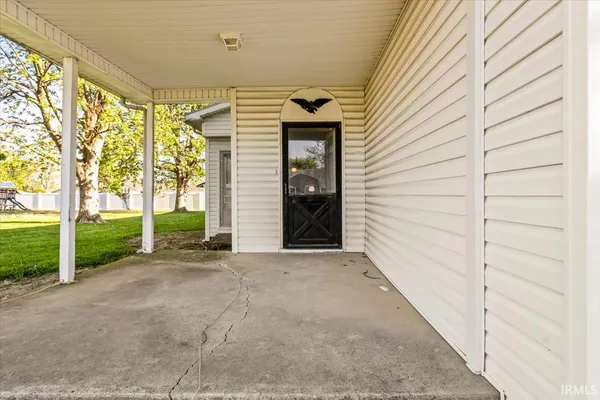 $139,900 | 328 Lennox Avenue, Union City, IN 47390