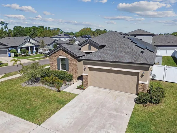 $489,000 | 1241 Florablu Drive, Seffner, FL 33584