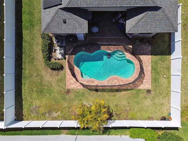 $489,000 | 1241 Florablu Drive, Seffner, FL 33584