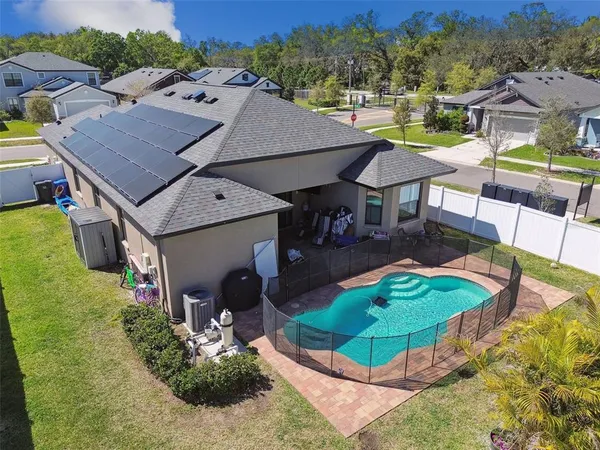 $489,000 | 1241 Florablu Drive, Seffner, FL 33584