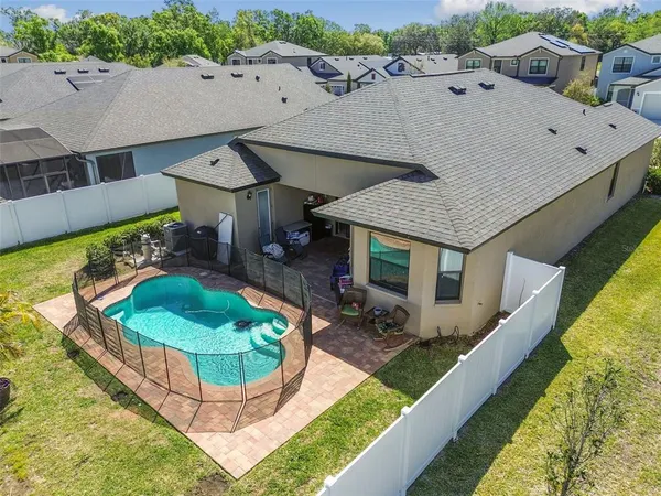 $489,000 | 1241 Florablu Drive, Seffner, FL 33584