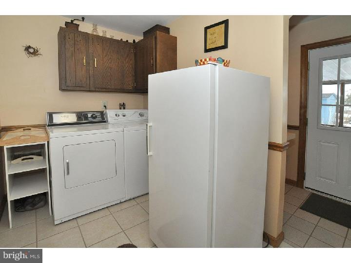 126 Garden Road Oreland, PA 19075 - Photo 13 of 25 Gallery Image 13