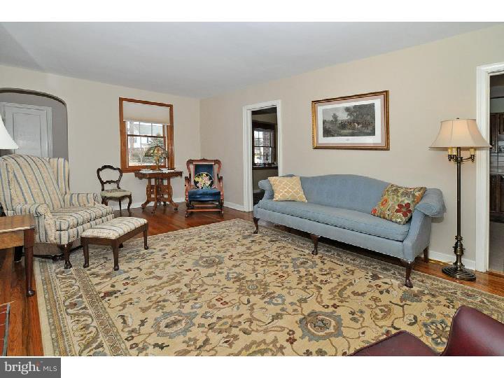 126 Garden Road Oreland, PA 19075 - Photo 5 of 25 Gallery Image 5