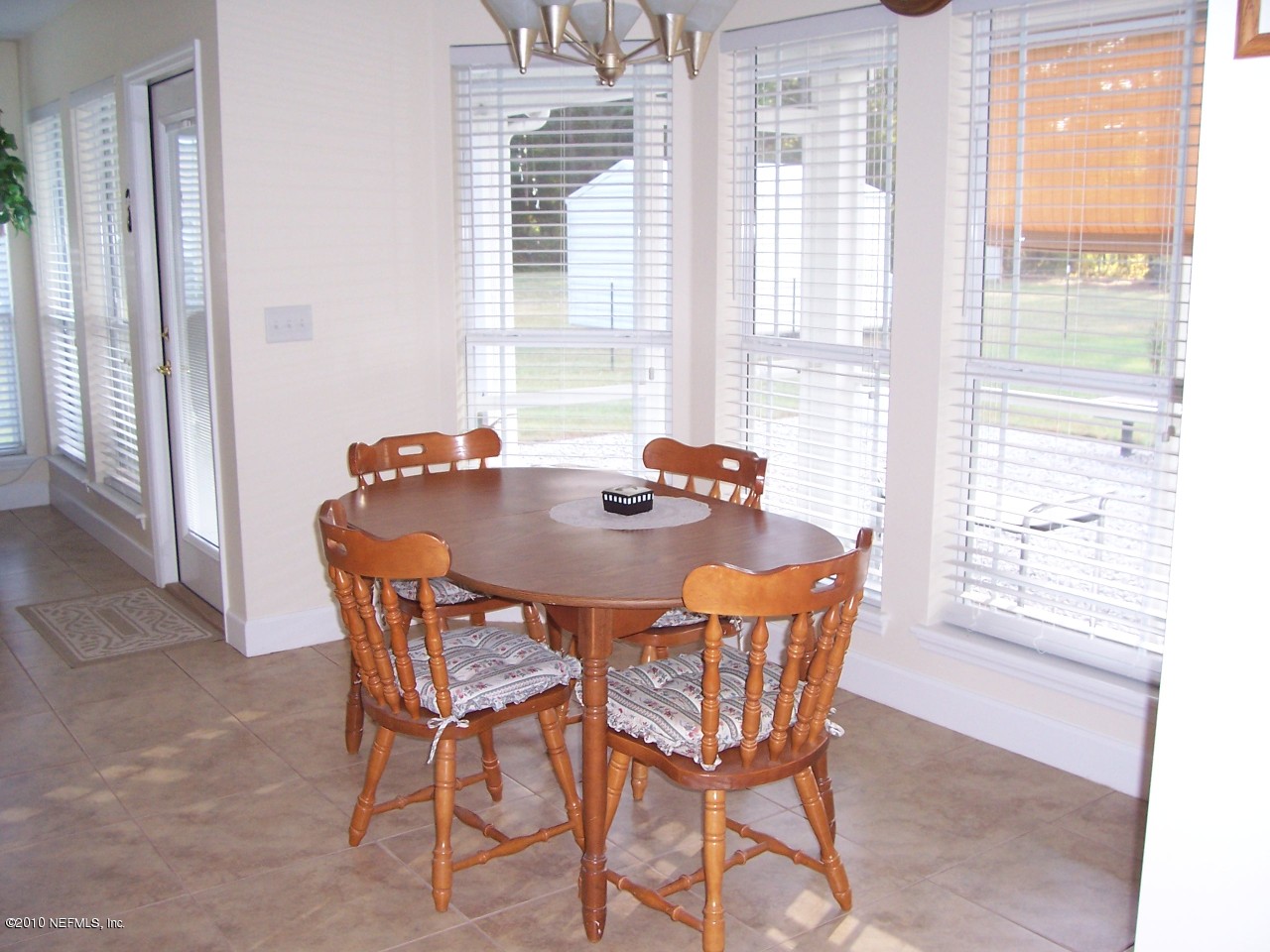 1100 Rocky Road Starke, FL 32091 - Photo 6 of 15 Breakfast Nook