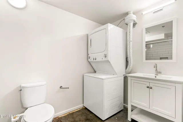 $1,700 | 116 South Gay Street, Unit 707, Knoxville, TN 37902