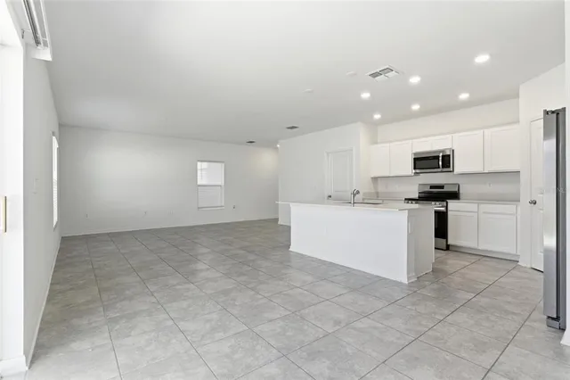 $1,900 | 1195 Tyler Loop, Lake Wales, FL 33859