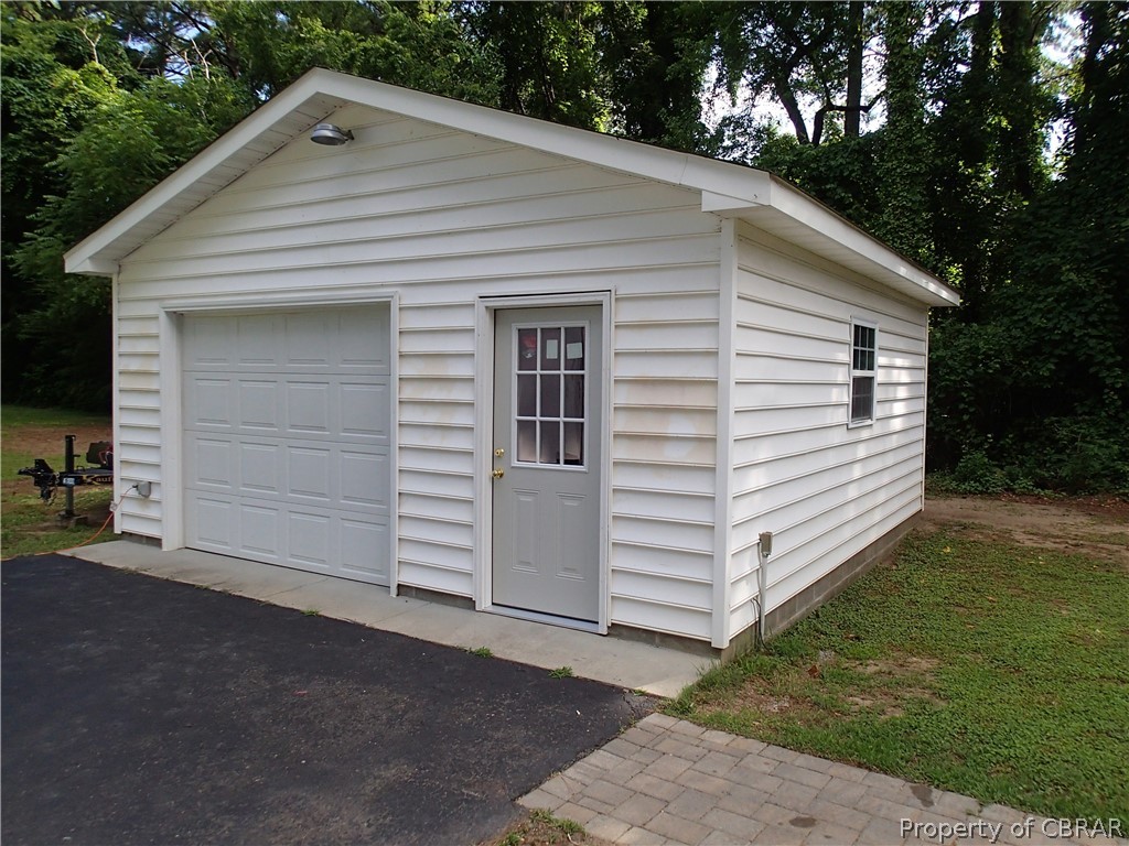 7439 Joseph Lewis Road Hayes, VA 23072 - Photo 35 of 38 Gallery Image 35