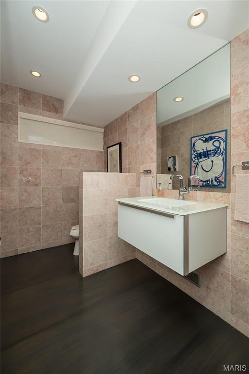 34 Dromara Road Ladue, MO 63124 - Photo 17 of 48 Gallery Image 17