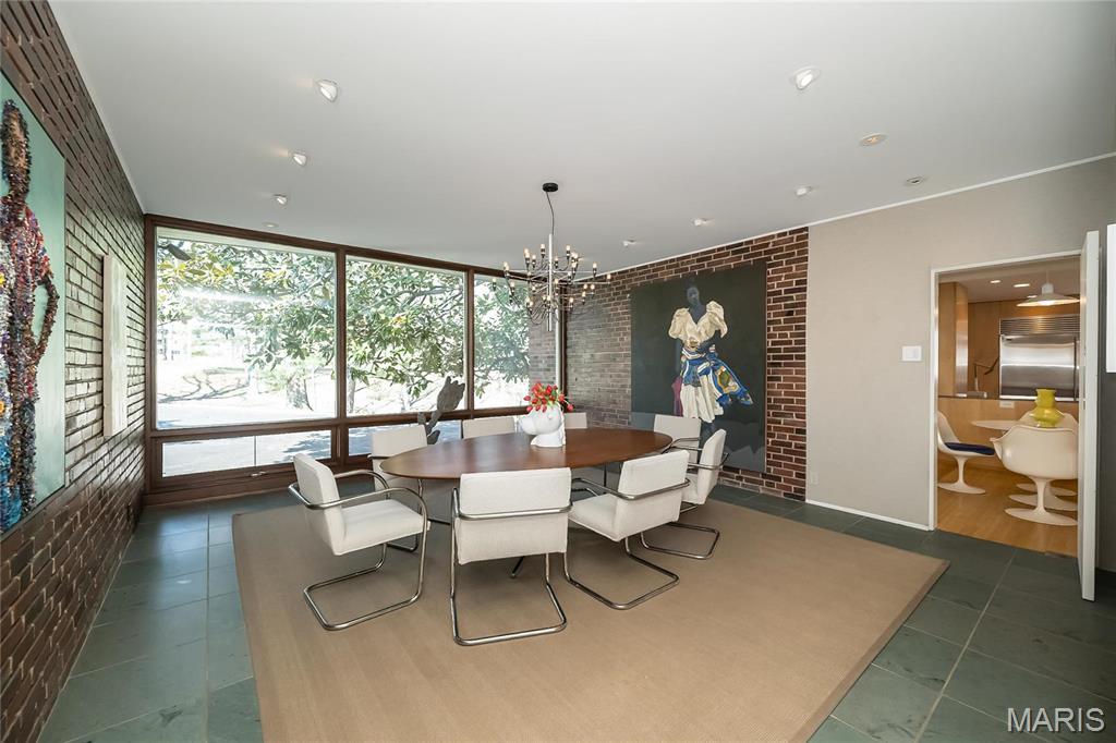 34 Dromara Road Ladue, MO 63124 - Photo 33 of 48 Gallery Image 33