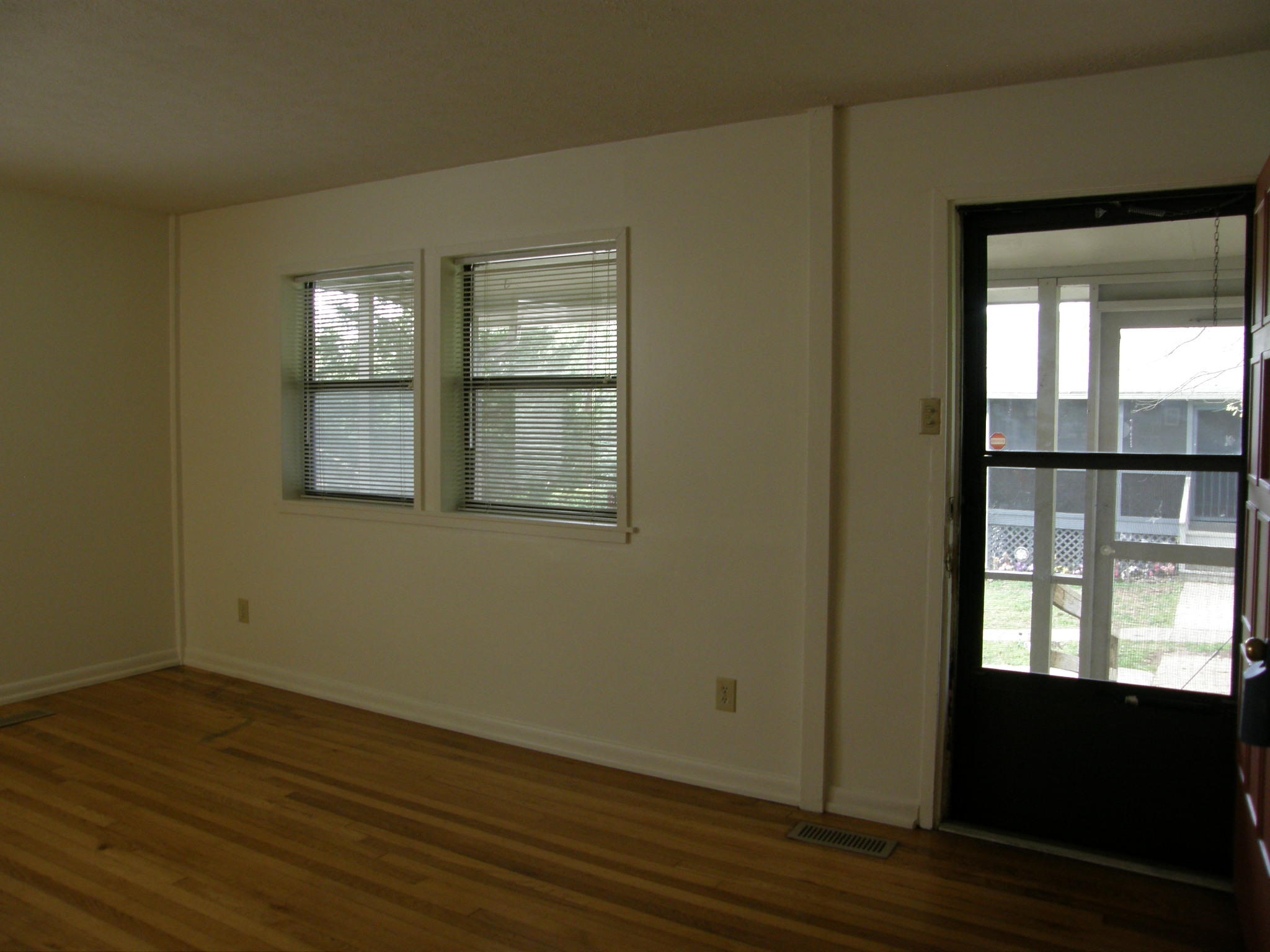 115 Tucker Road Oak Ridge, TN 37830 - Photo 20 of 27 P1013748