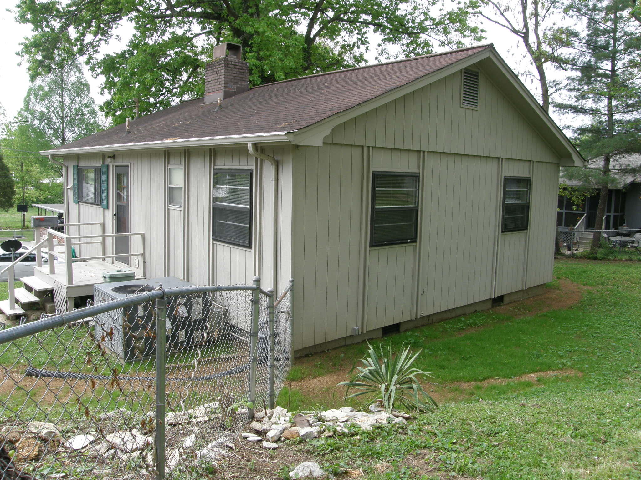 115 Tucker Road Oak Ridge, TN 37830 - Photo 23 of 27 P1013754