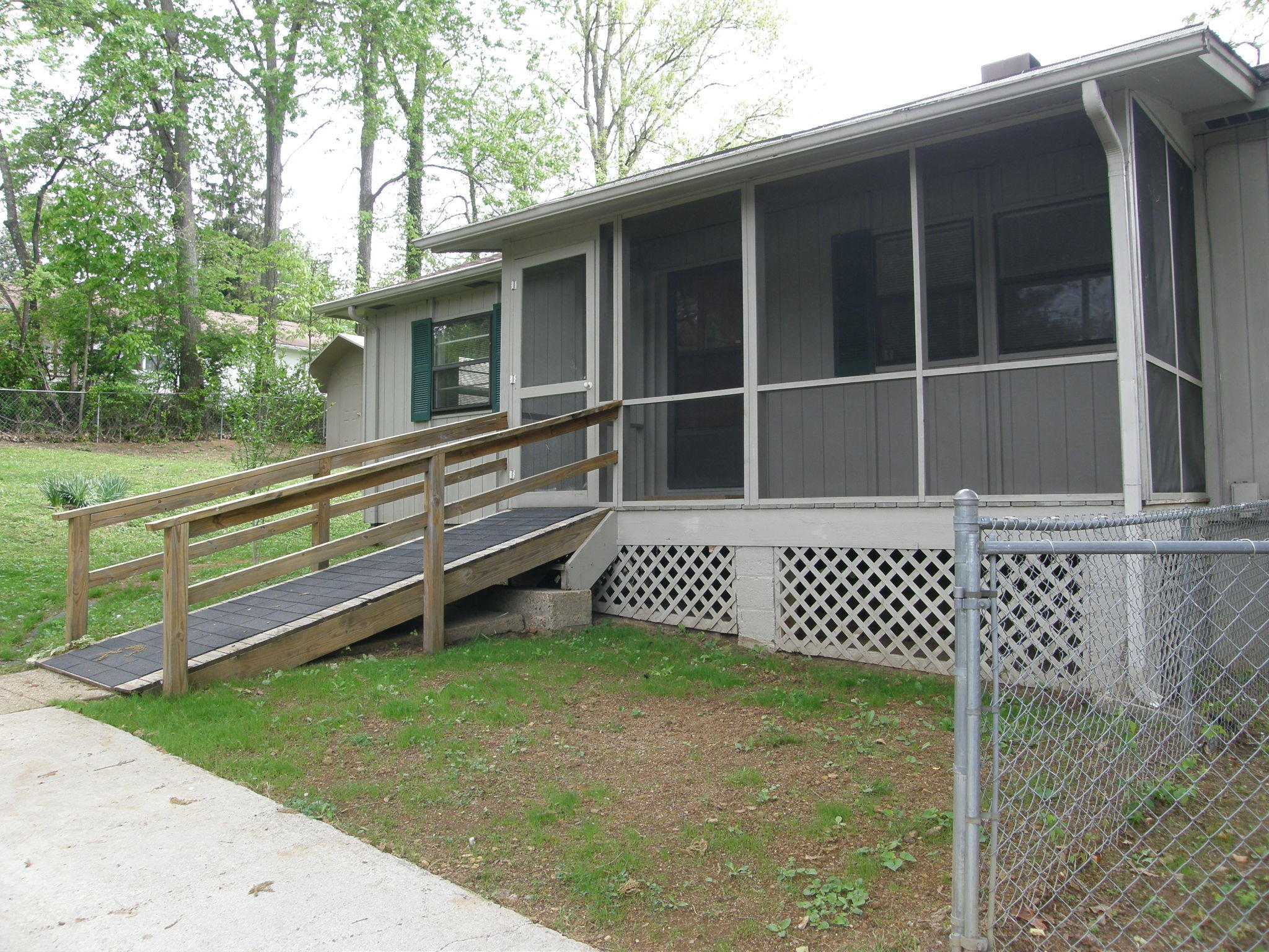 115 Tucker Road Oak Ridge, TN 37830 - Photo 26 of 27 P1013763