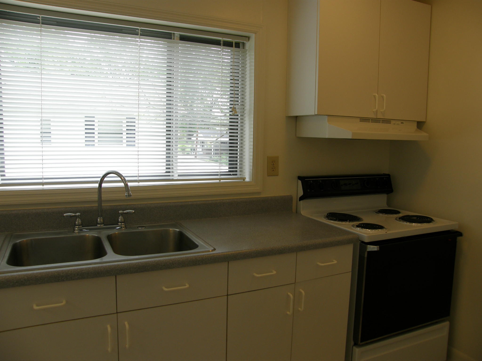 115 Tucker Road Oak Ridge, TN 37830 - Photo 10 of 27 P1013727