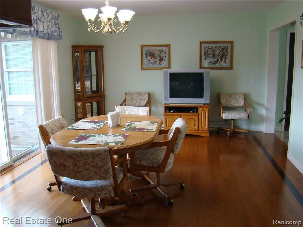 4800 Fenton Road Hartland, MI 48353 - Photo 7 of 15