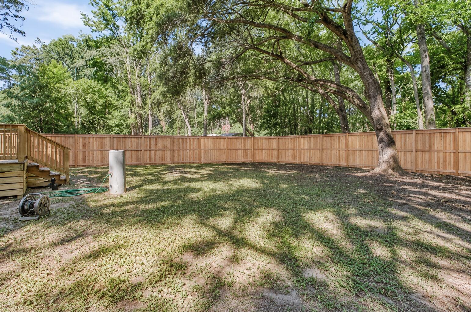 709 Dolph Lane McClellanville, SC 29458 - Photo 27 of 28 dolph.fence2