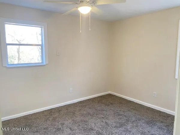 $1,475 | 17260 Lakeview Road, Saucier, MS 39574