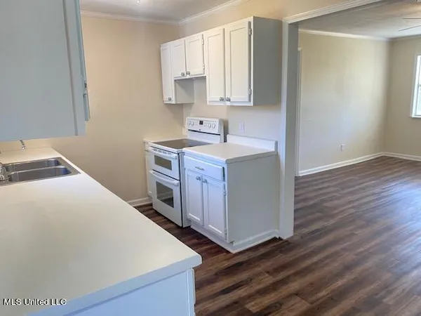 $1,475 | 17260 Lakeview Road, Saucier, MS 39574