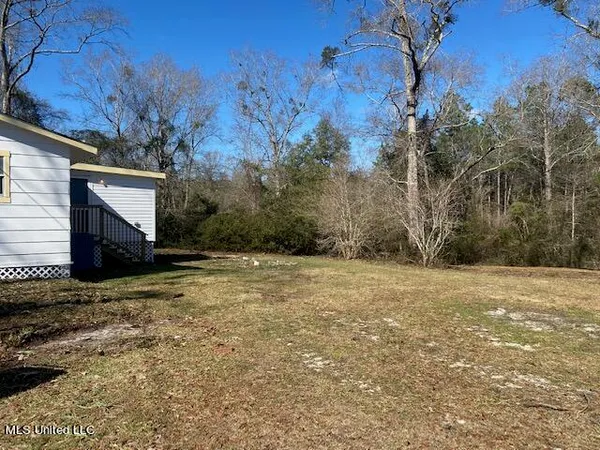 $1,475 | 17260 Lakeview Road, Saucier, MS 39574