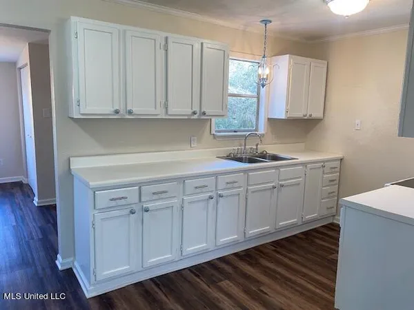 $1,475 | 17260 Lakeview Road, Saucier, MS 39574