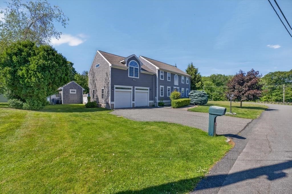185 Rosewood Road Somerset, MA 02726 - Photo 2 of 42