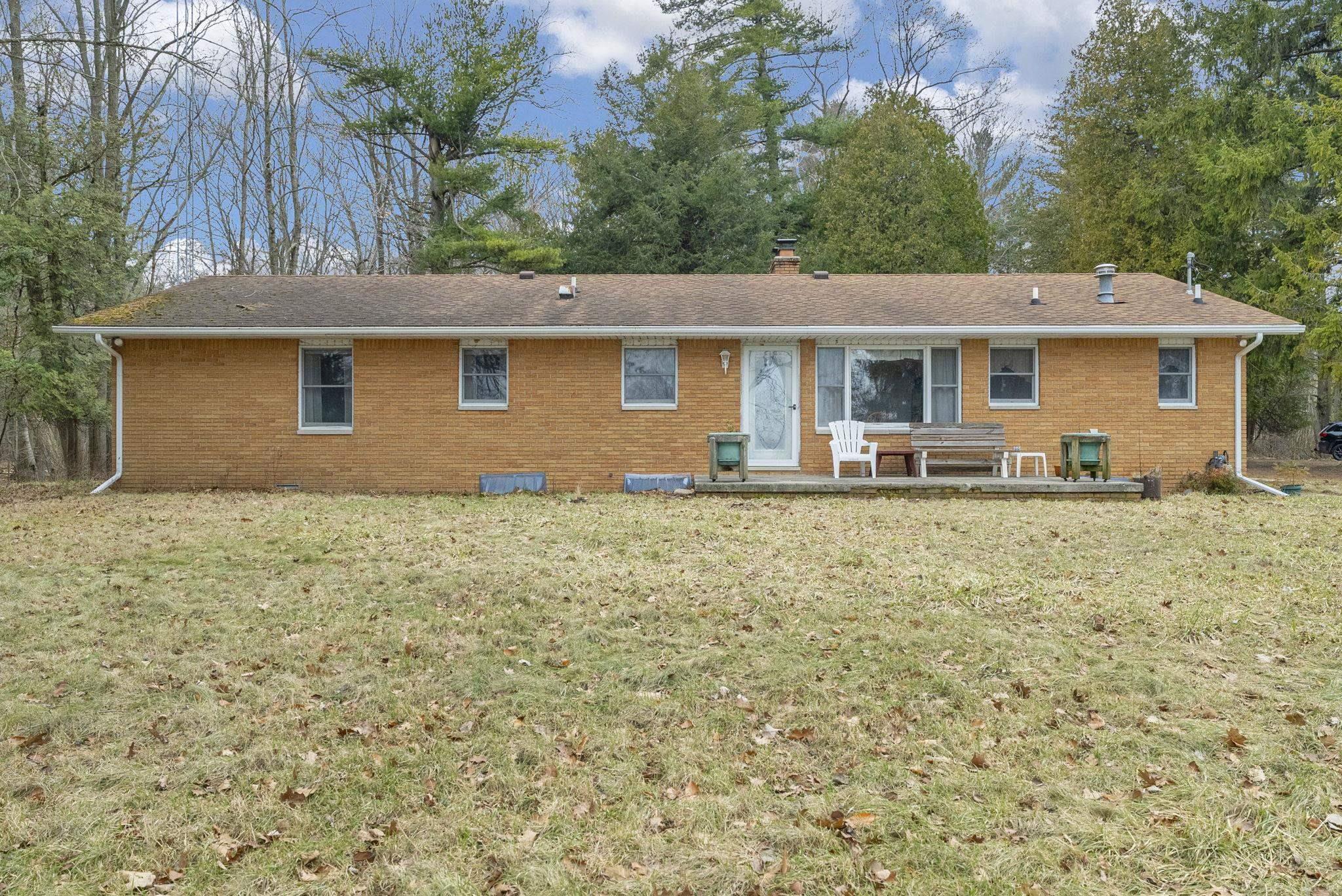 3455 Lakeshore Road Lexington, MI 48450 - Photo 30 of 47