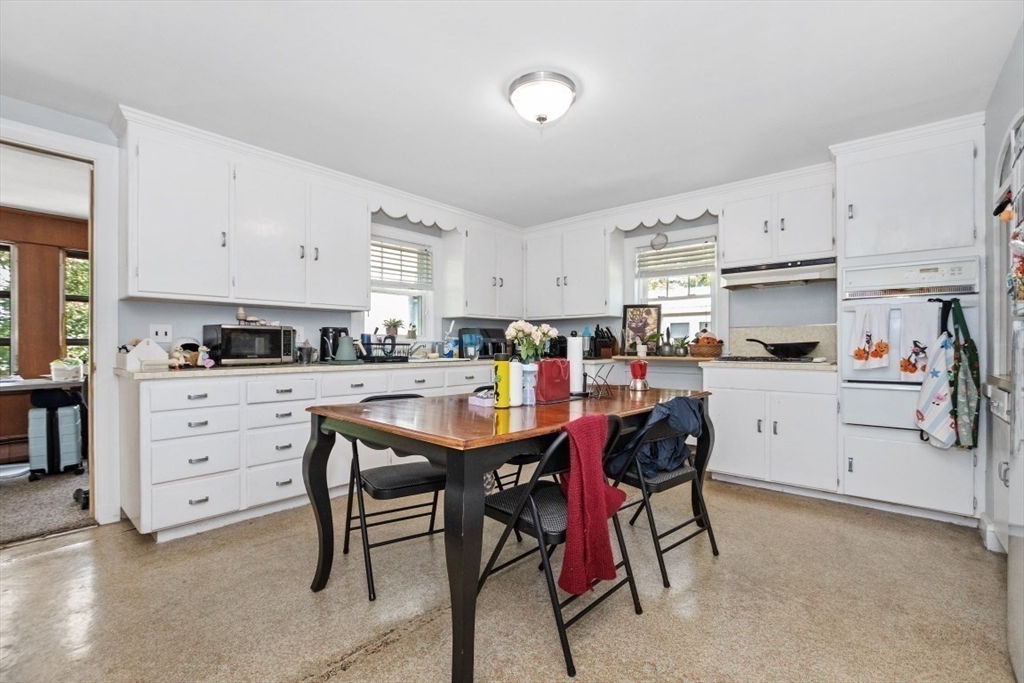 12-14 Elson Road Waltham, MA 02451 - Photo 21 of 35