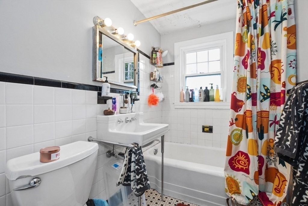 12-14 Elson Road Waltham, MA 02451 - Photo 22 of 35