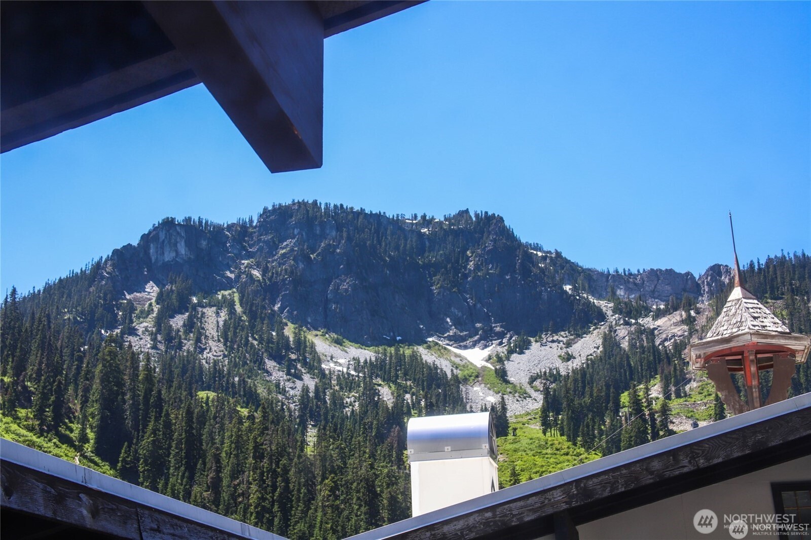 17800 Alpental Access Road, Unit 3102 Snoqualmie Pass, WA 98068 - Photo 25 of 32