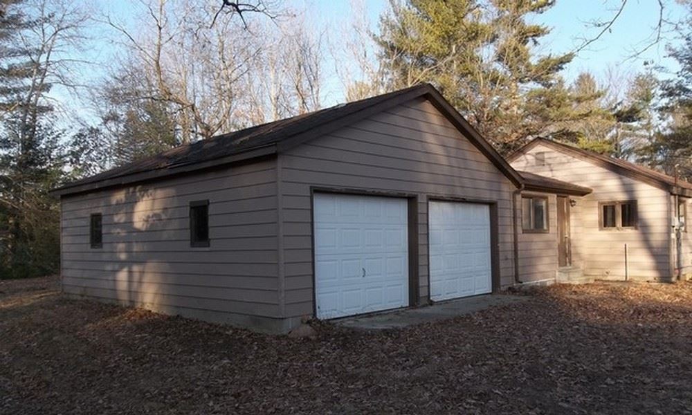 55 West Blakely Road Sanford, MI 48657 - Photo 2 of 12 Gallery Image 2