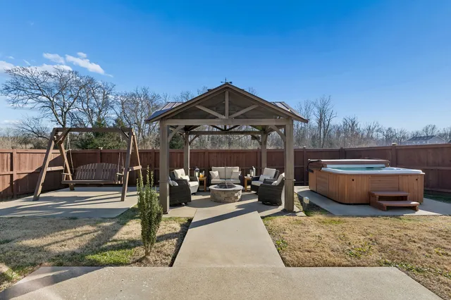 $434,900 | 2145 Longhunter Chase Drive, Spring Hill, TN 37174