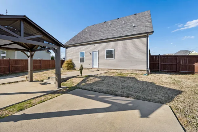 $434,900 | 2145 Longhunter Chase Drive, Spring Hill, TN 37174