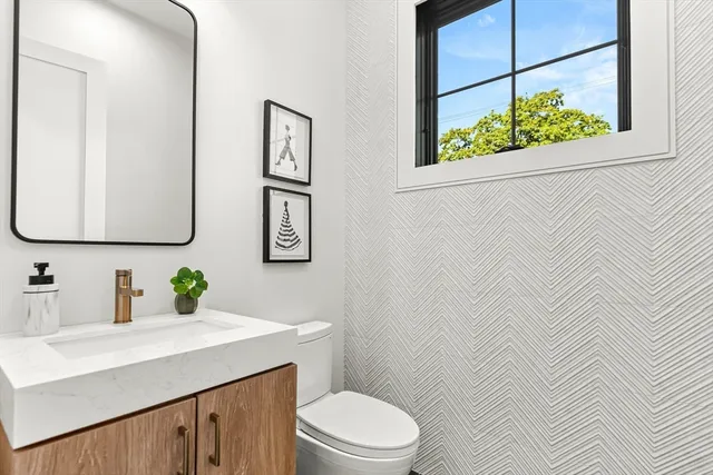 $3,250,000 | 190 Brookline Street, Needham, MA 02492