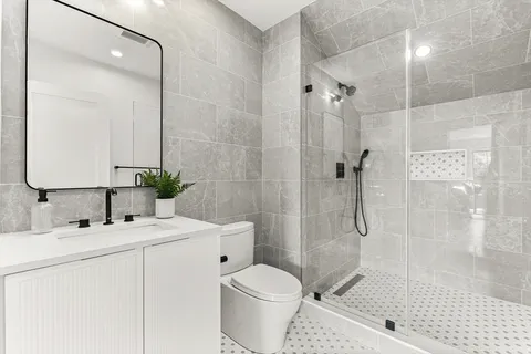 $3,198,000 | 190 Brookline Street, Needham, MA 02492