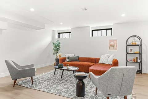 $3,198,000 | 190 Brookline Street, Needham, MA 02492