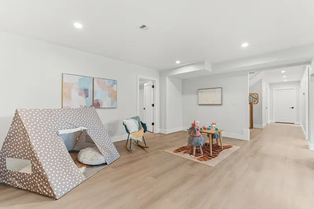 $3,250,000 | 190 Brookline Street, Needham, MA 02492