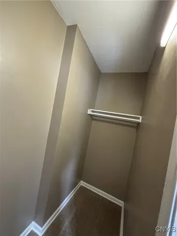 $165,000 | 172 Parkway Drive, Syracuse, NY 13207