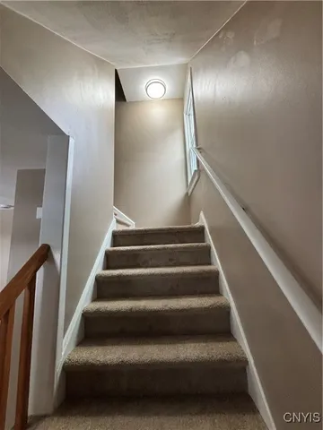 $165,000 | 172 Parkway Drive, Syracuse, NY 13207