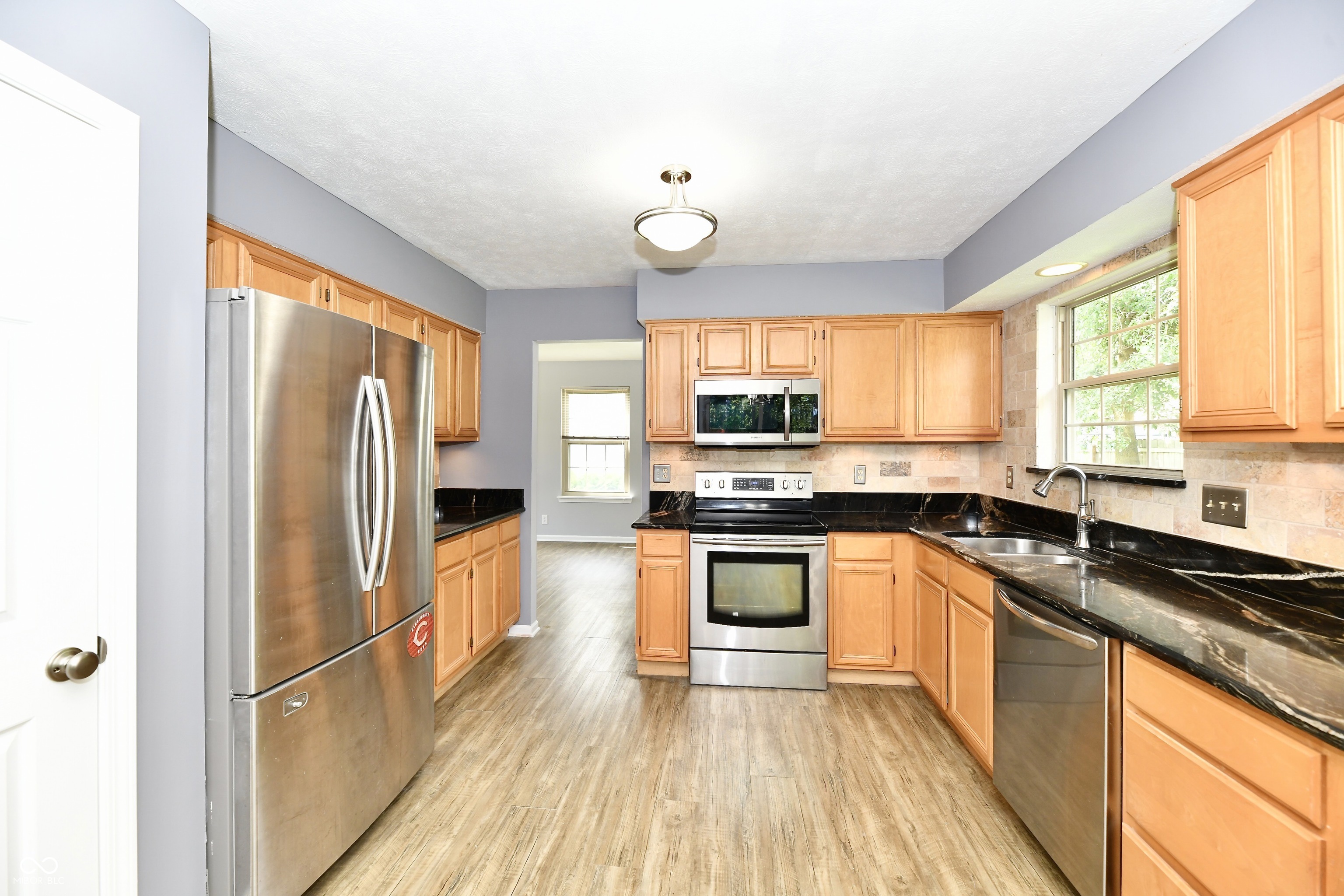7920 Pine Lake Road Indianapolis, IN 46268 - Photo 17 of 65