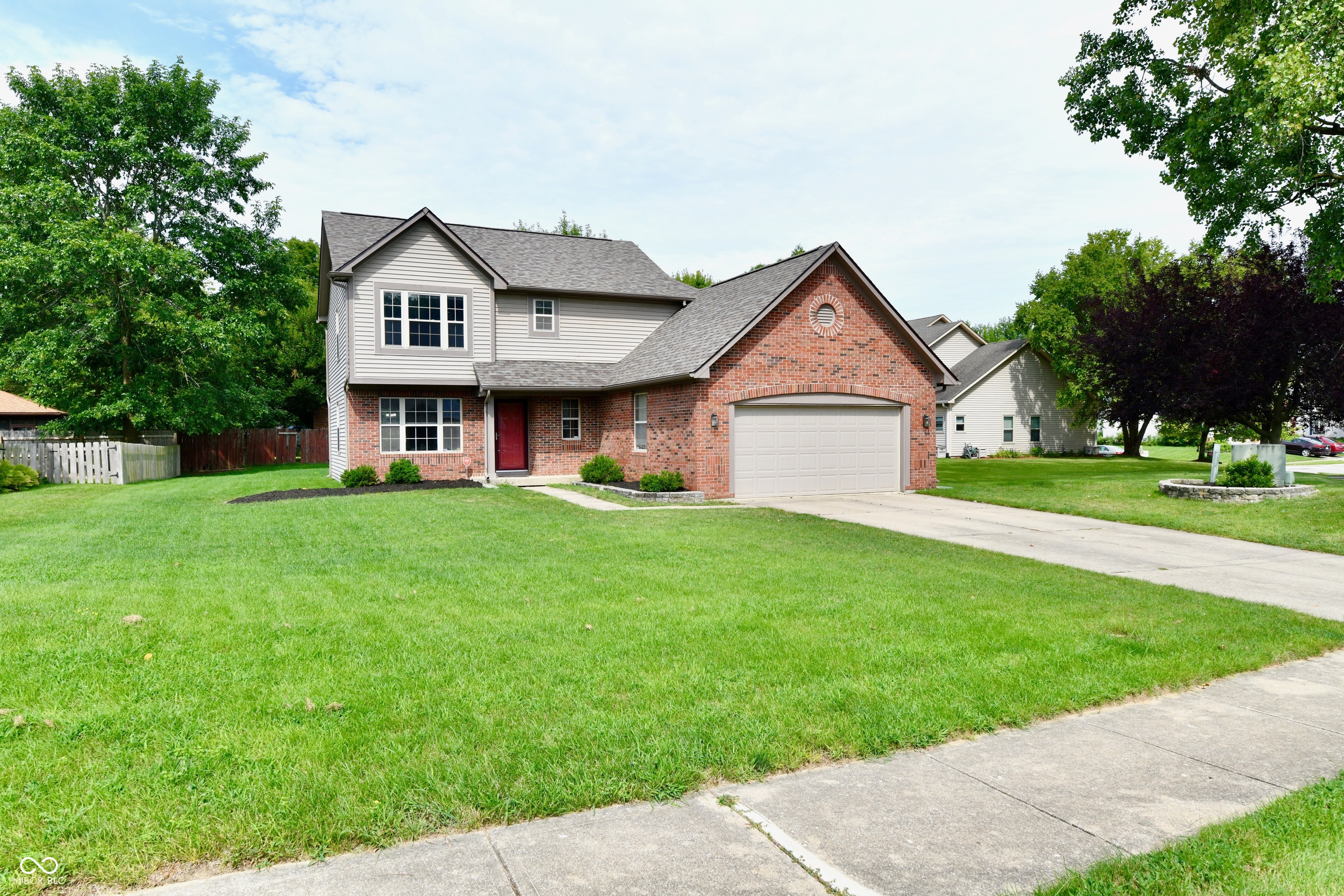 7920 Pine Lake Road Indianapolis, IN 46268 - Photo 5 of 65