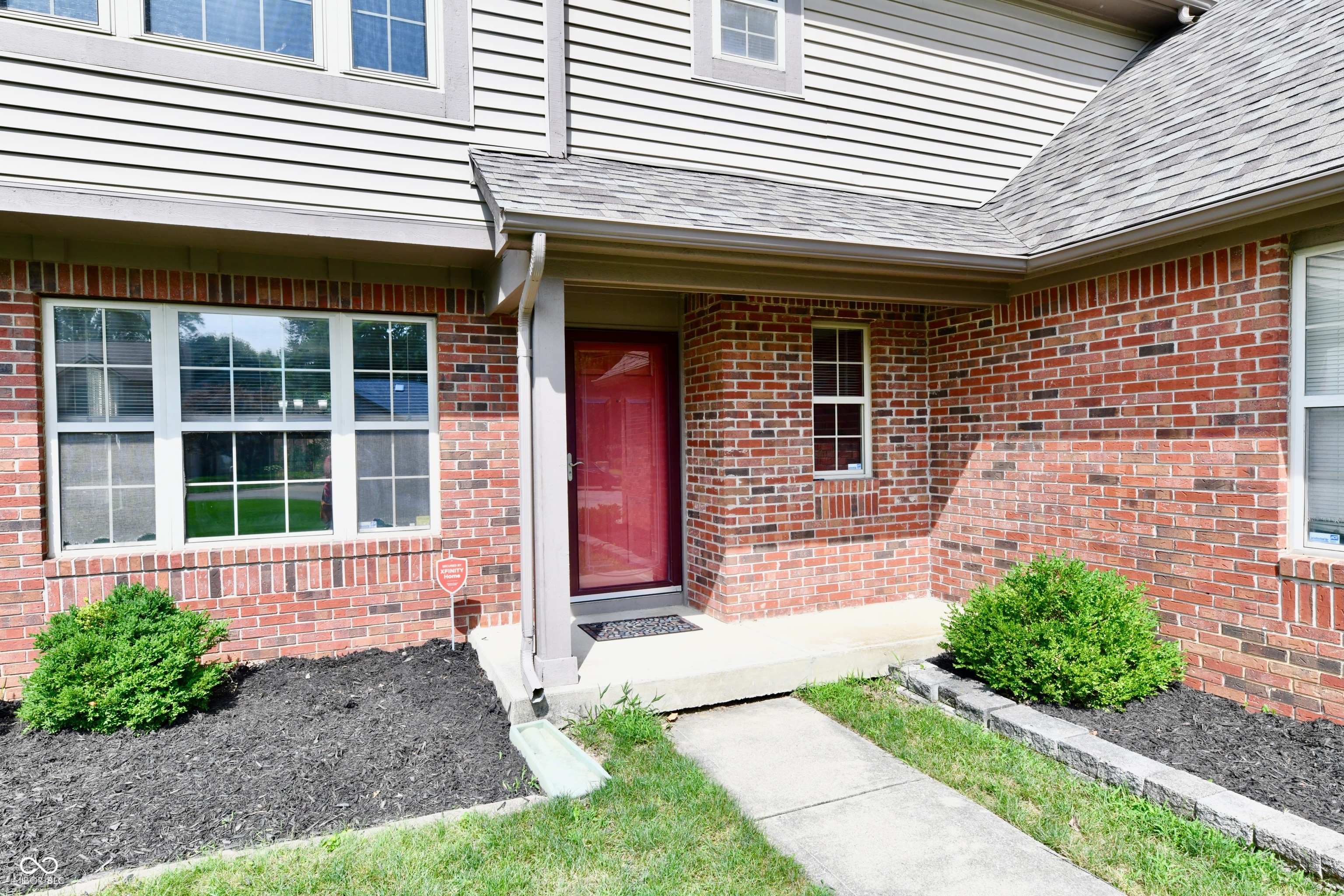 7920 Pine Lake Road Indianapolis, IN 46268 - Photo 7 of 65