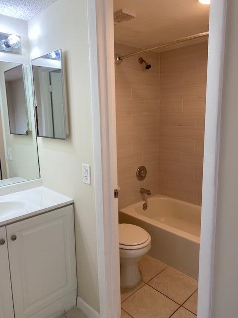 6332 La Costa Drive, Unit J Boca Raton, FL 33433 - Photo 13 of 18 IMG_7232