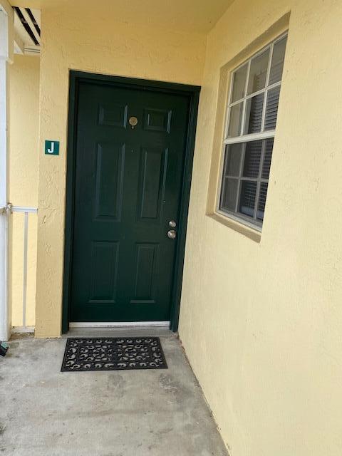 6332 La Costa Drive, Unit J Boca Raton, FL 33433 - Photo 2 of 18 IMG_3516