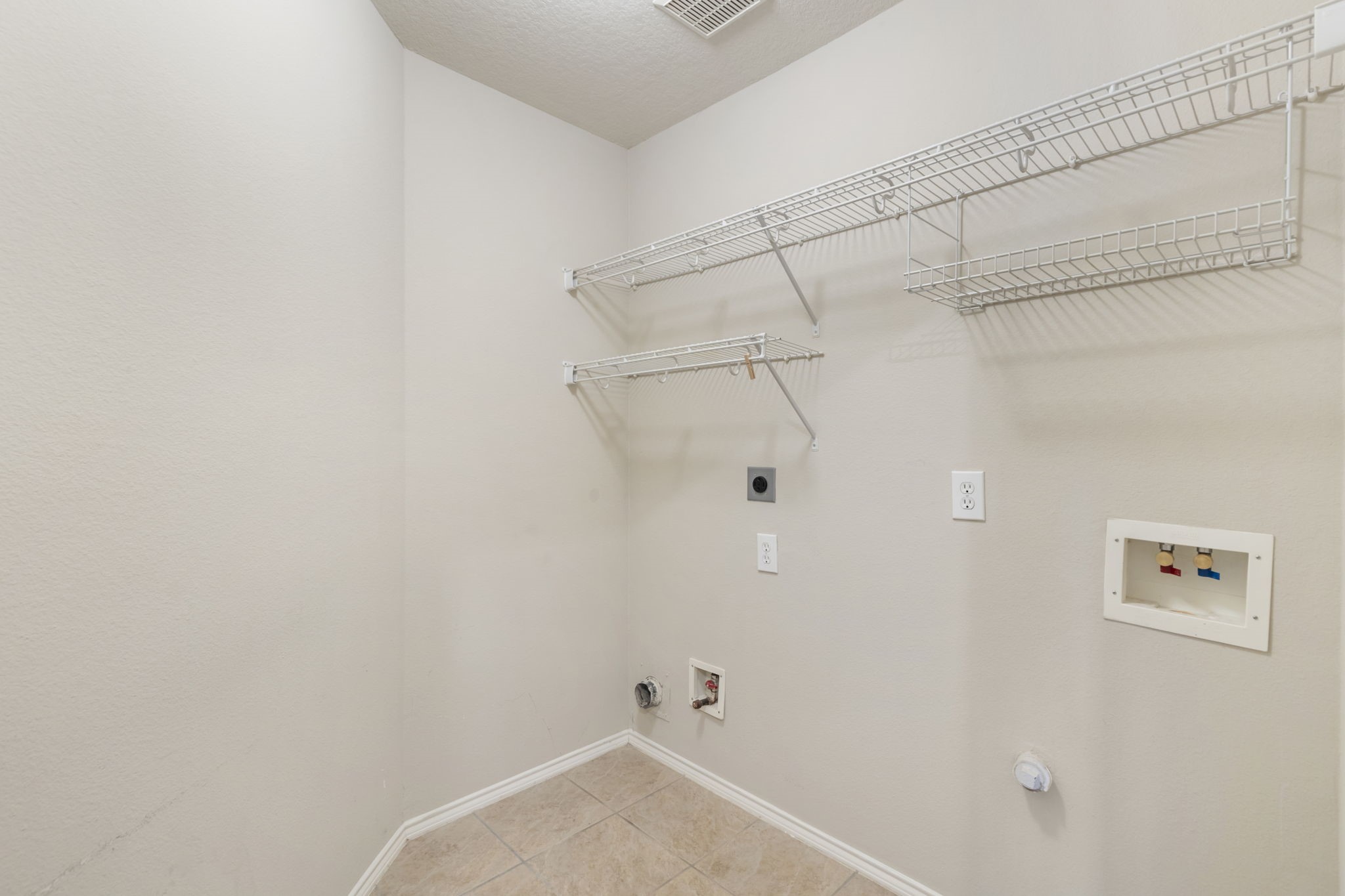 4815 Rustic Field Lane Katy, TX 77449 - Photo 40 of 47 a bathroom with a shower