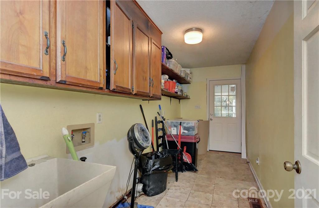 3621 Austin Road Monroe, NC 28112 - Photo 23 of 28 a table and chairs in a room
