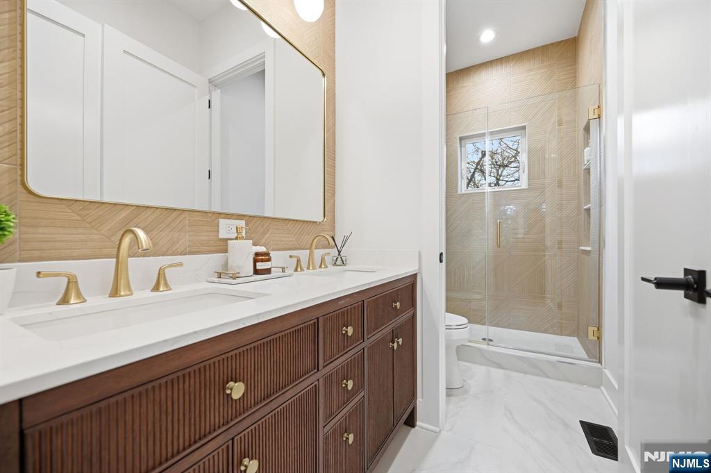 107 Kent Pl Boulevard Summit, NJ 07901 - Photo 18 of 42