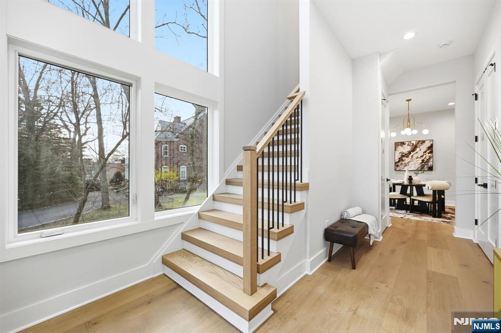 107 Kent Pl Boulevard Summit, NJ 07901 - Photo 2 of 42